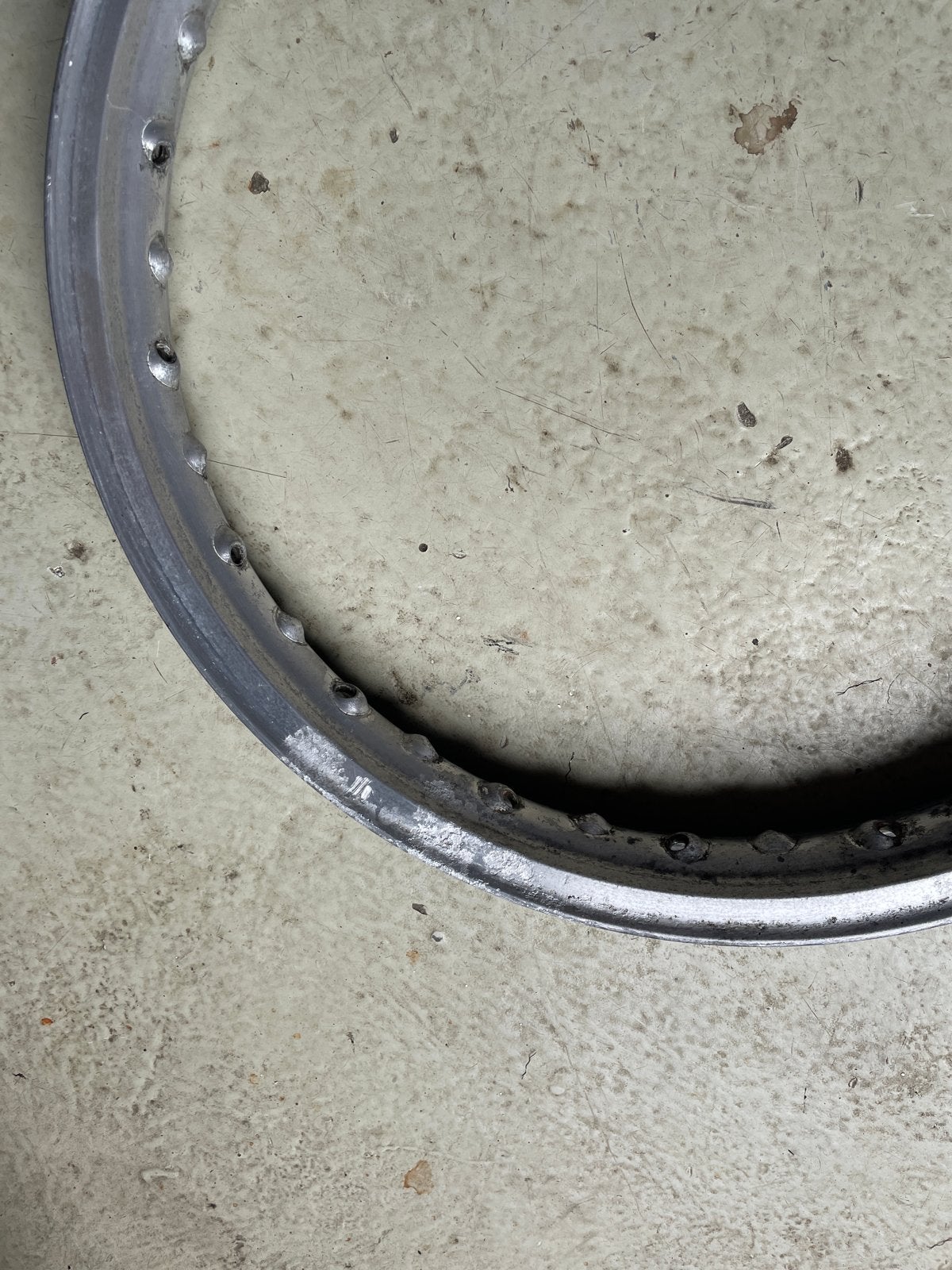 2 aluminium velgen - Takasago Japan 1.85x19 en 1.85x18, Motoren, Ophalen of Verzenden, Gebruikt