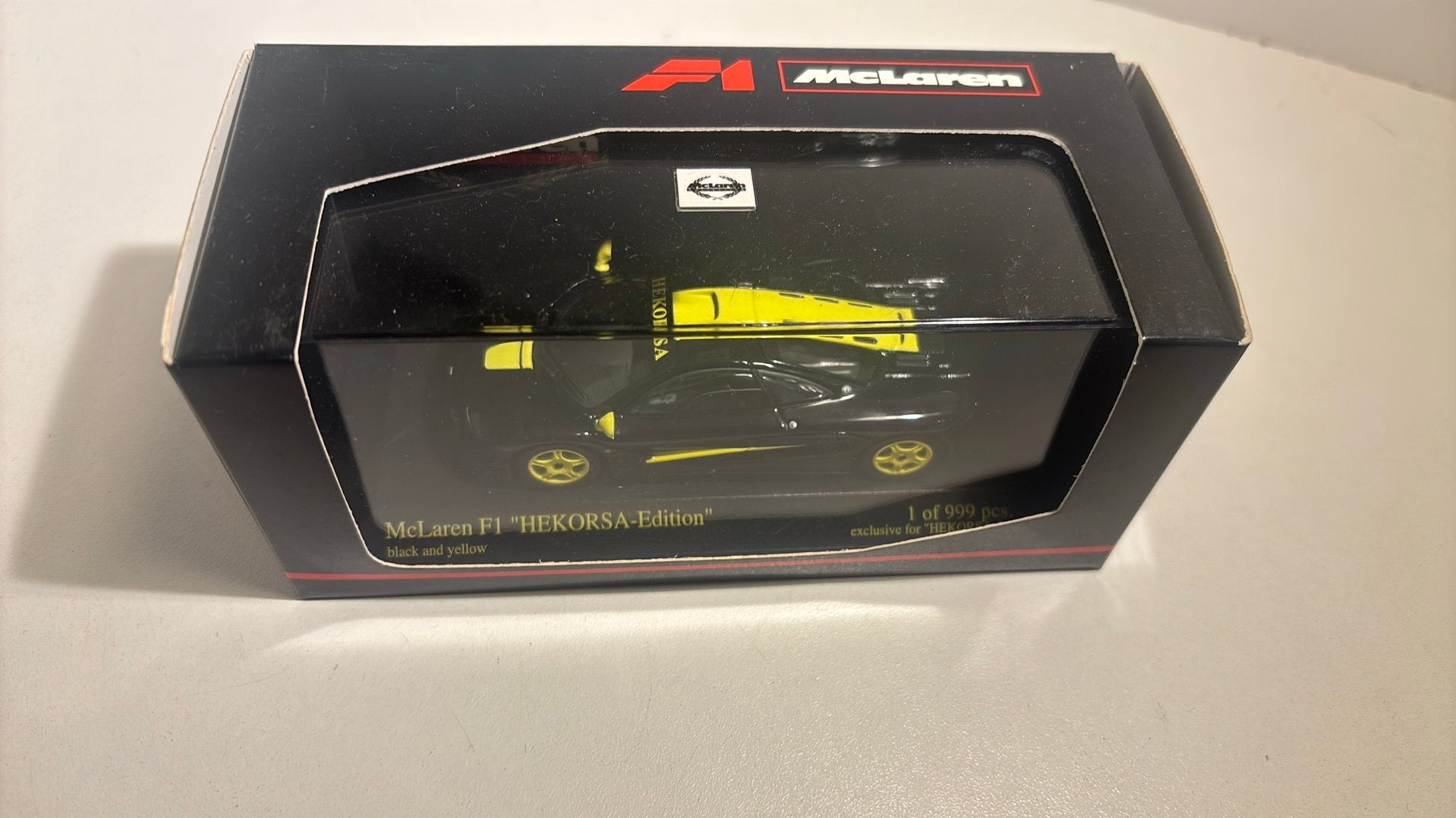 McLaren f1 hekorsa edition black /yellow minichamps 1.43, Auto, Ophalen of Verzenden, MiniChamps, A