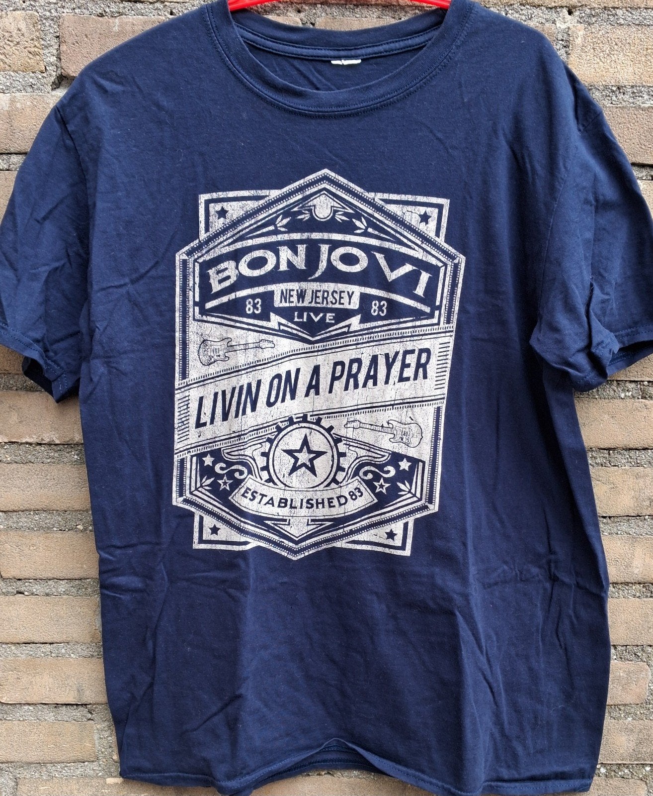 BON JOVI . Band-shirt.  2019.   Maat L., Ophalen of Verzenden, Zo goed als nieuw, Kleding