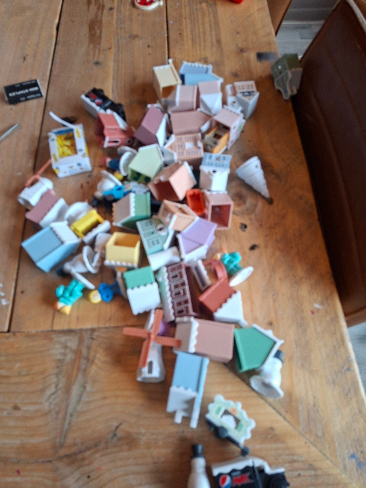 Verzameling van diverse miniatuur huisjes en figuurtjes, Ophalen of Verzenden, Gebruikt
