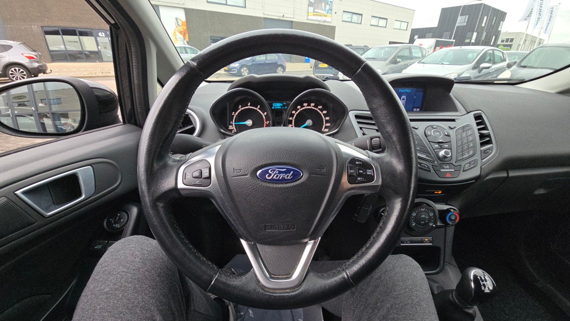 Foto 19 van Ford Fiesta 1.0 Style Ultimate