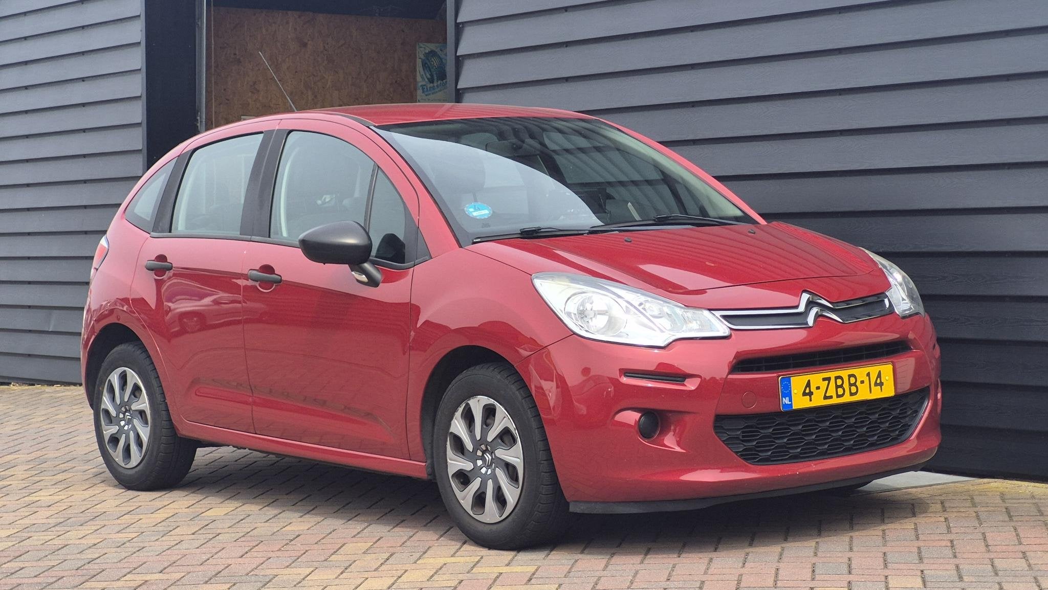 Citroen C3 1.0 PureTech Attraction APK 30-7-2027 I Trekhaak, Auto's, Voorwielaandrijving, Gebruikt, 775 kg, 68 pk