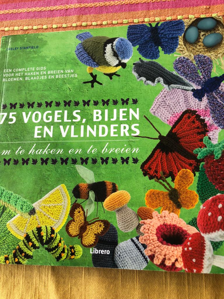 Lesley Stanfield - 75 vogels, bijen en vlinders om te haken, Boeken, Fotograferen en Filmen, Ophalen of Verzenden, Zo goed als nieuw