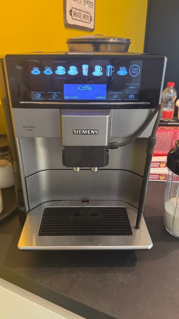 Siemens EQ6 Plus S100 (met defect), Ophalen, Gebruikt, Koffiemachine, 4 tot 10 kopjes