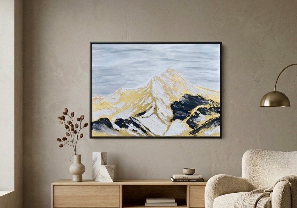 Abstract berglandschap met gouden accenten, Landschap, Acrylverf, Verzenden, Gesigneerd