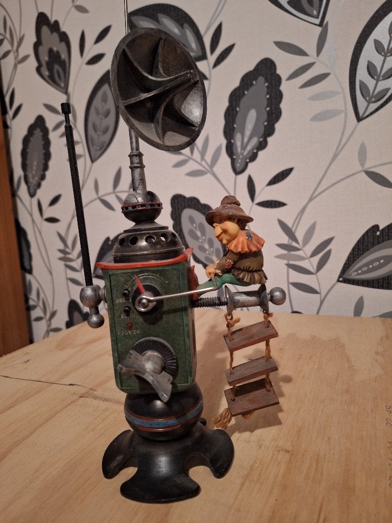 Laaf ladio, Verzamelen, Ophalen of Verzenden, Gebruikt, Beeldje of Poppetje