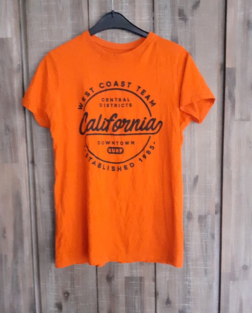Oranje T-shirt maat 164, Jongen of Meisje, Ophalen of Verzenden, Zo goed als nieuw, Shirt of Longsleeve