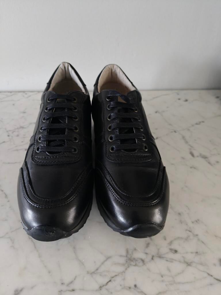Nieuwe zwarte leren dames sneakers JJ Footwear maat 39, Kleding | Dames, Schoenen, Ophalen of Verzenden