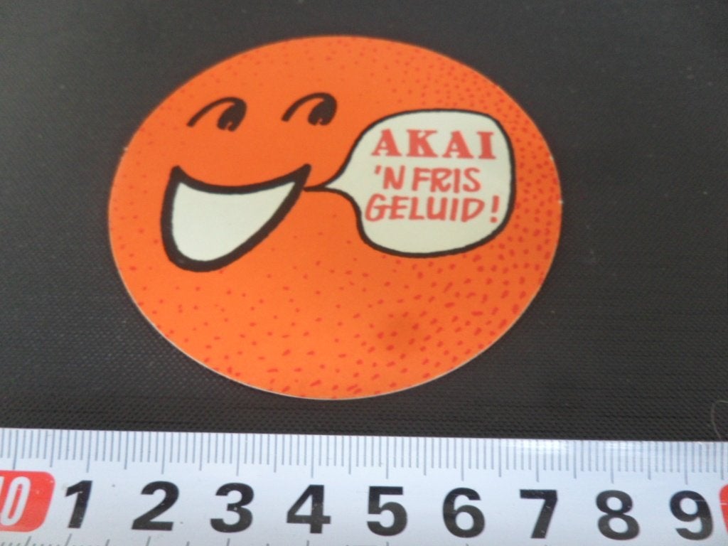 sticker AKAI 'n fris geluid !, Ophalen of Verzenden, Zo goed als nieuw