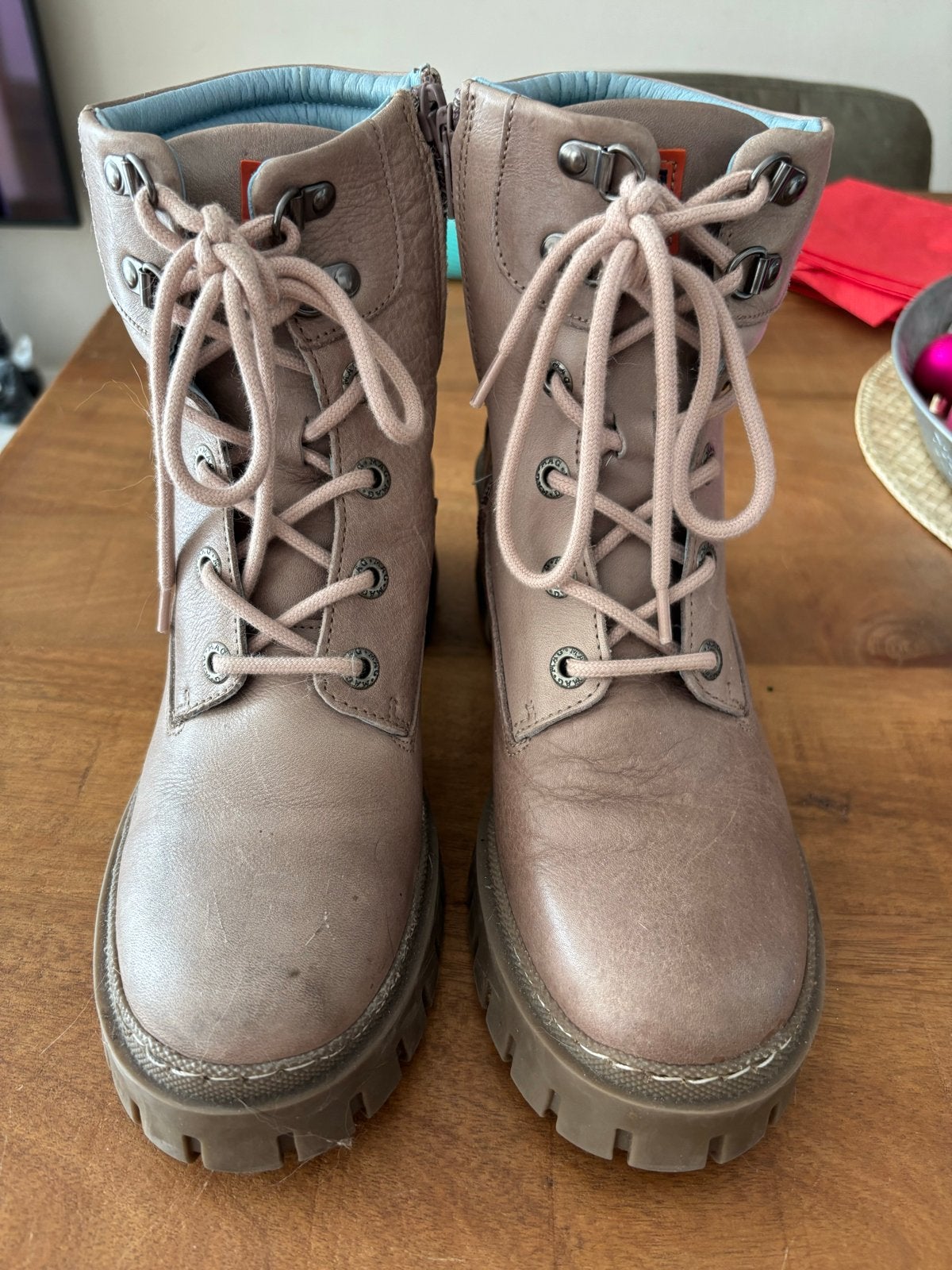 MAG veterboots maat 39, Kleding | Dames, Ophalen, Zo goed als nieuw, Beige, Lage of Enkellaarzen