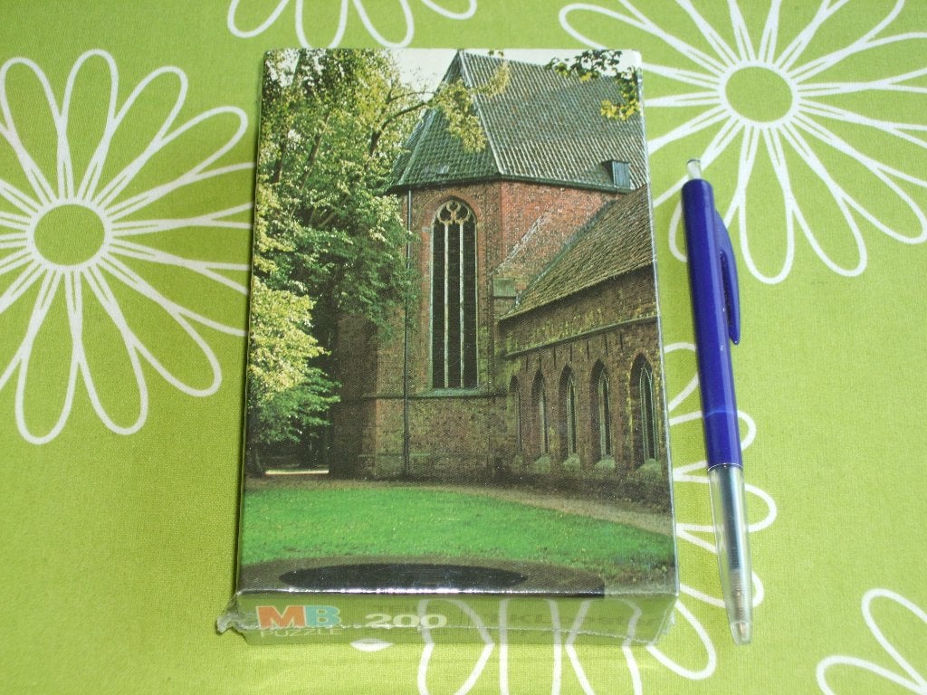 Nieuw in seal: 't Klooster Ter Apel - 200 stukjes, Ophalen of Verzenden, Minder dan 500 stukjes, Nieuw, Legpuzzel