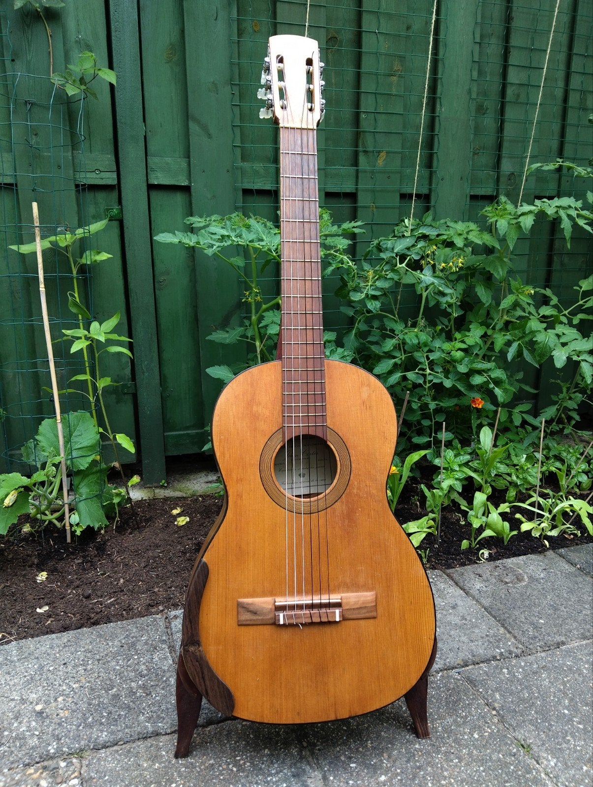 Spaanse klassieke gitaar, slanke bouw, Muziek en Instrumenten, Snaarinstrumenten | Gitaren | Akoestisch, Ophalen of Verzenden