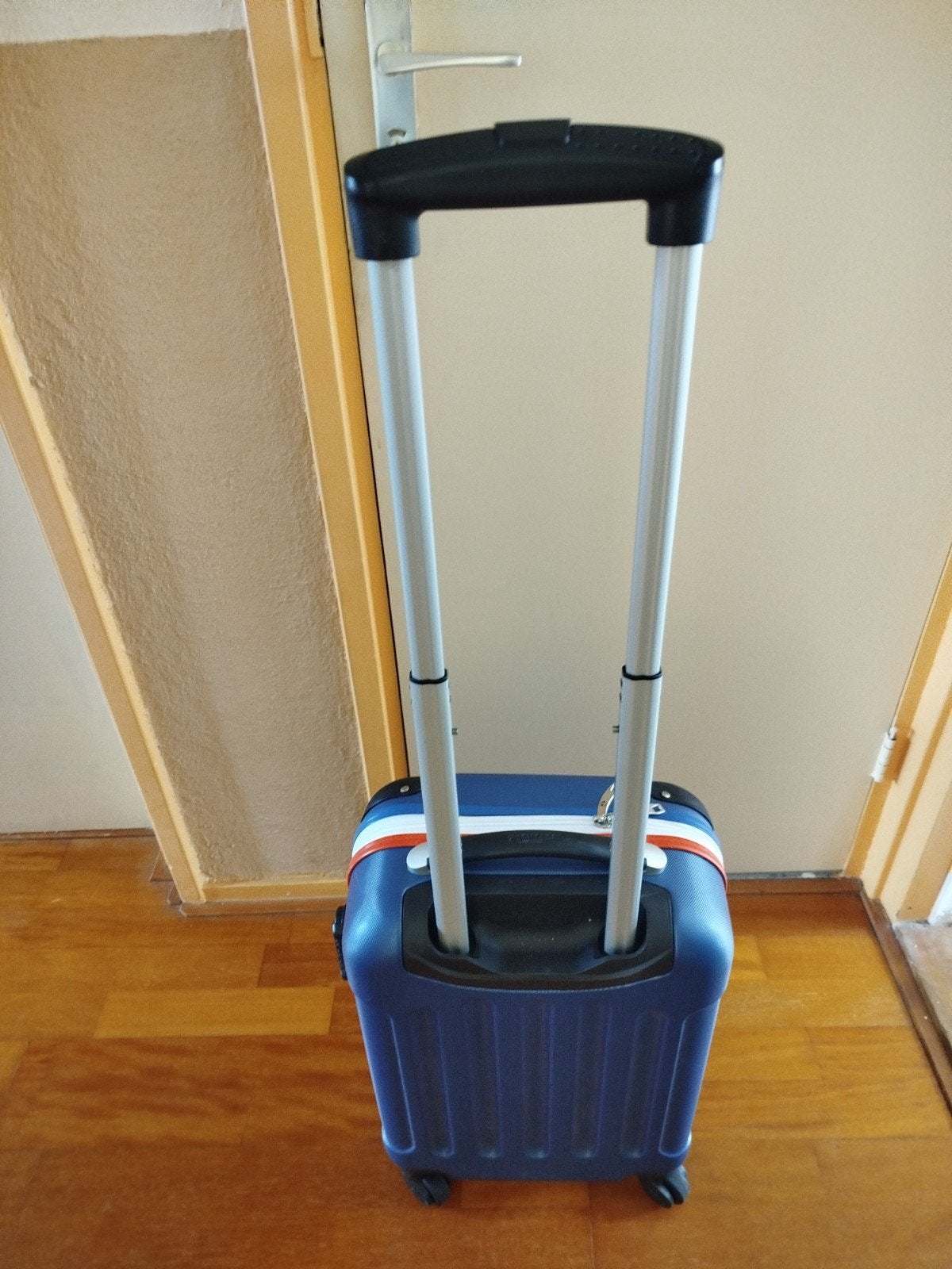 Princess Traveller Cabin Trolley Koffer - Blauw, Ophalen, Uitschuifbare handgreep, 20 tot 30 cm, Blauw