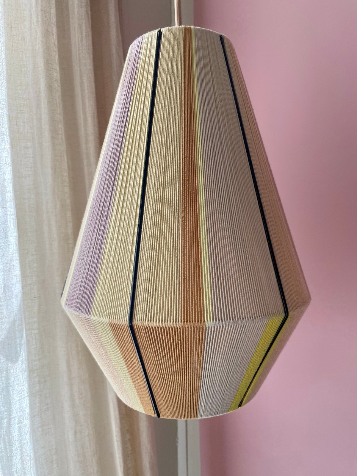 Bonbon draadlamp japandi lampion, Huis en Inrichting, Lampen | Hanglampen, Ophalen of Verzenden, Nieuw, Textiel, E27 (groot)