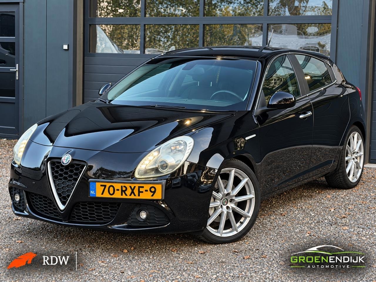 Alfa Romeo Giulietta 1.6 JTDm Distinctive APK AIRCO SPORT NA, Auto's, Voorwielaandrijving, Euro 5, Gebruikt, 4 cilinders
