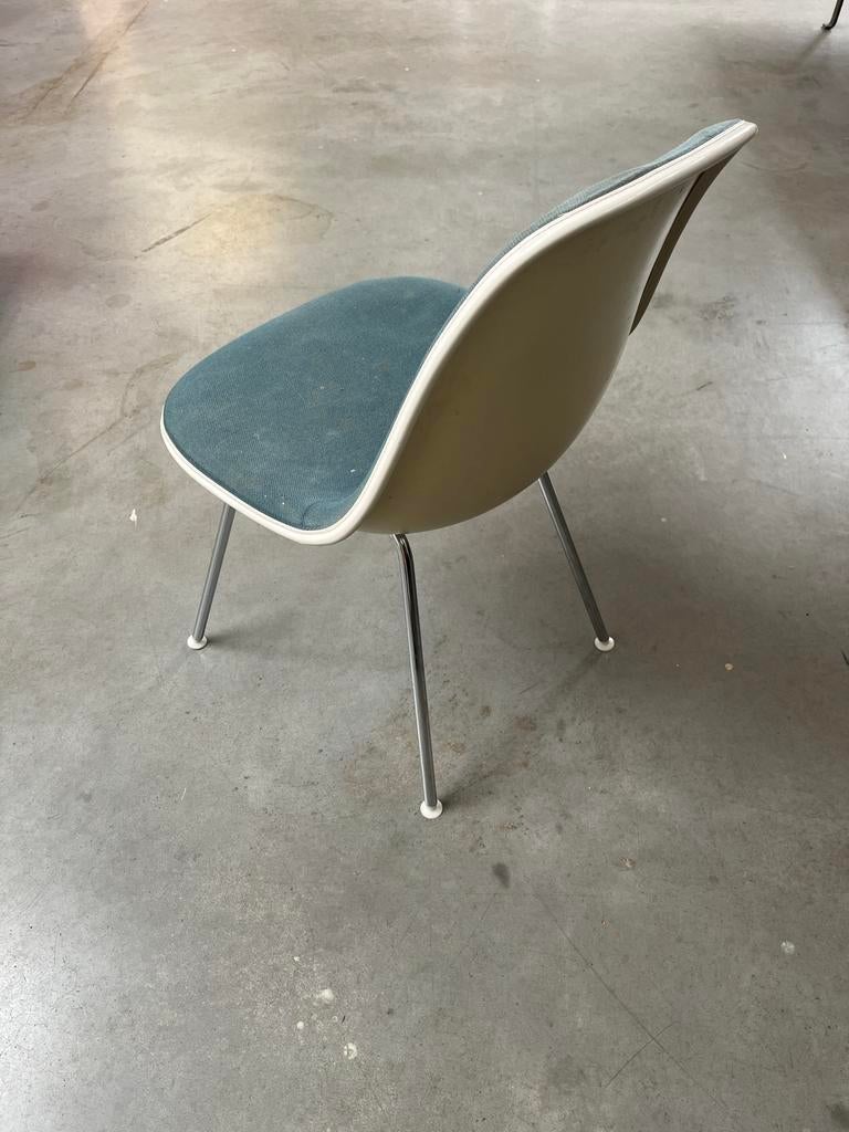Originele Vitra Charles Eames Fiberglass Stoel - Opknapper, Ophalen