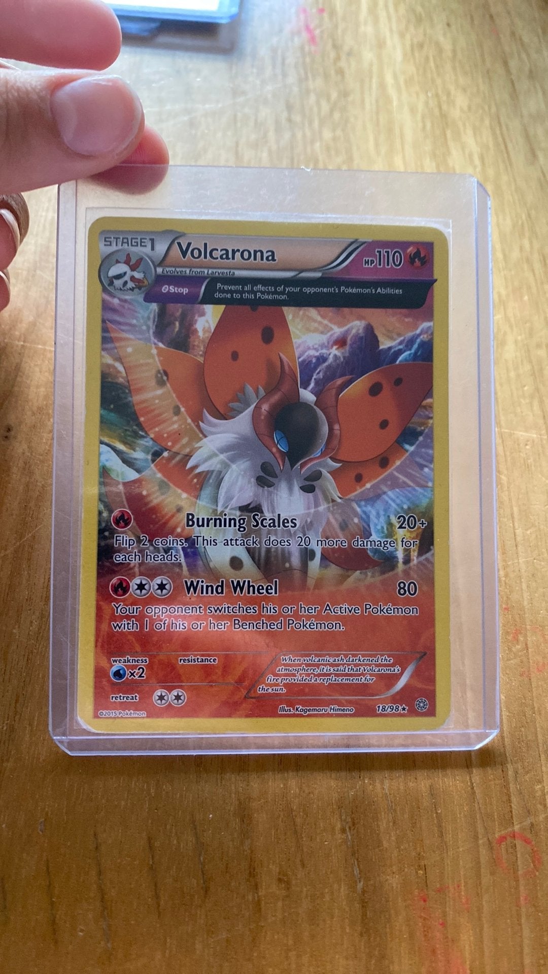 Echte Volcarona pokémonkaart + hardcase en plastic hoesje, Ophalen of Verzenden, Gebruikt, Losse kaart