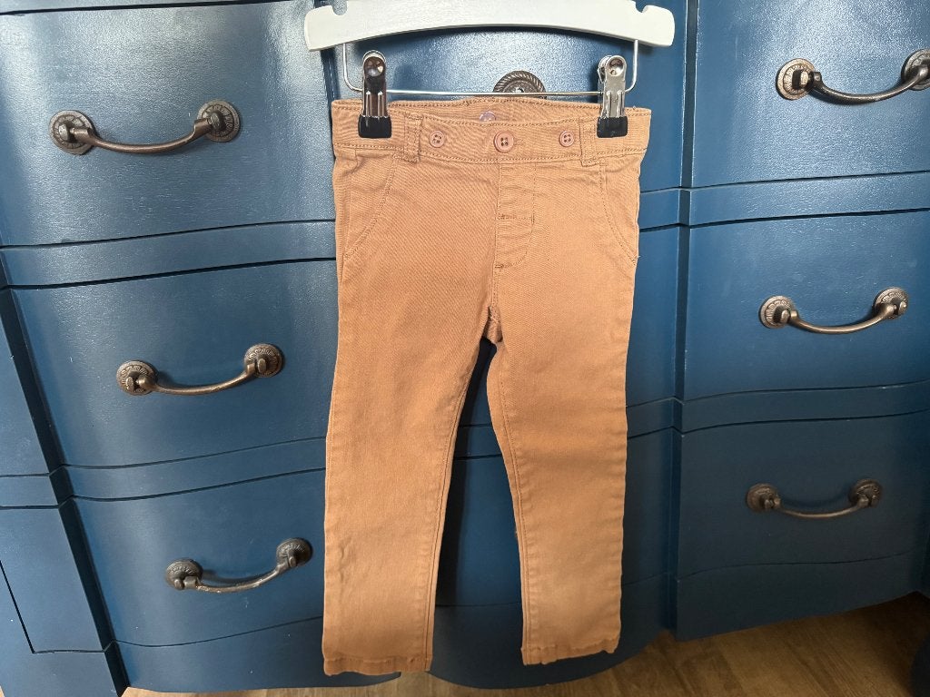 Jongens broek, Ophalen of Verzenden, Zo goed als nieuw, Maat 92