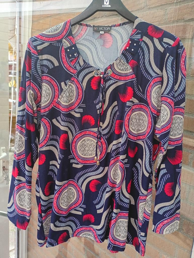 Mooie BLOUSE m. XXL Victor, Overige kleuren, Blouse of Tuniek, Ophalen of Verzenden, Zo goed als nieuw
