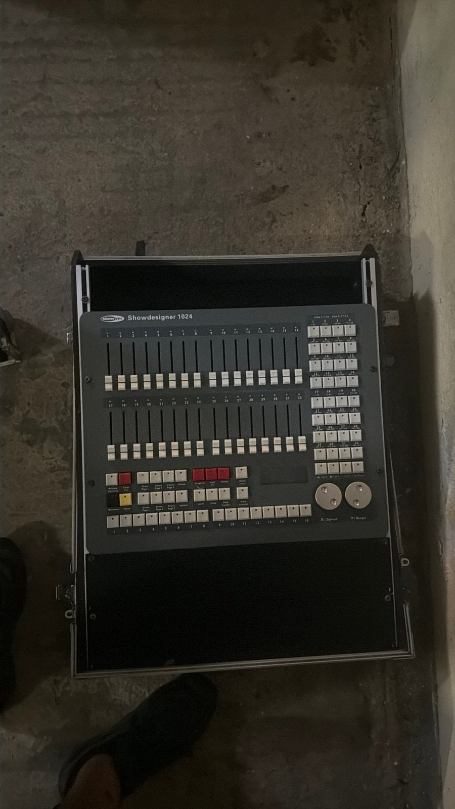 Showtec showdesigner 1024 in nieuwstaat., Ophalen, Zo goed als nieuw, Licht