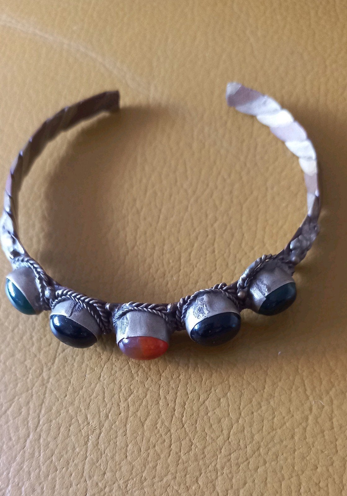 Vintage Etnische Manchet Armband met 5 Echte Edelstenen, Overige materialen, Overige kleuren, Ophalen of Verzenden, Zo goed als nieuw