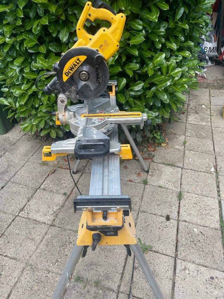 Dewalt  DWS 774 afkortzaag op onderstel, Ophalen, Gebruikt, Overige typen, DeWalt