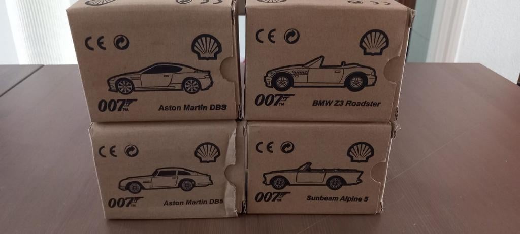 4 modelauto's van James Bond, schaal 1:64, Shell collectie, Ophalen of Verzenden, Nieuw, Auto