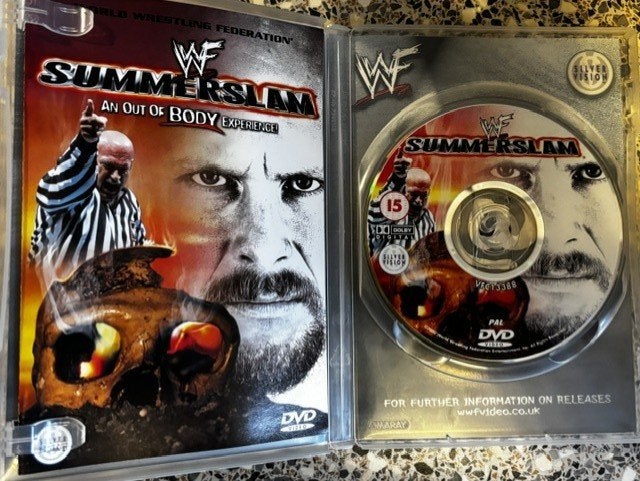 WWF Summerslam 1999 An Out of Body Experience, Engels, Overige typen, Ophalen of Verzenden, Zo goed als nieuw