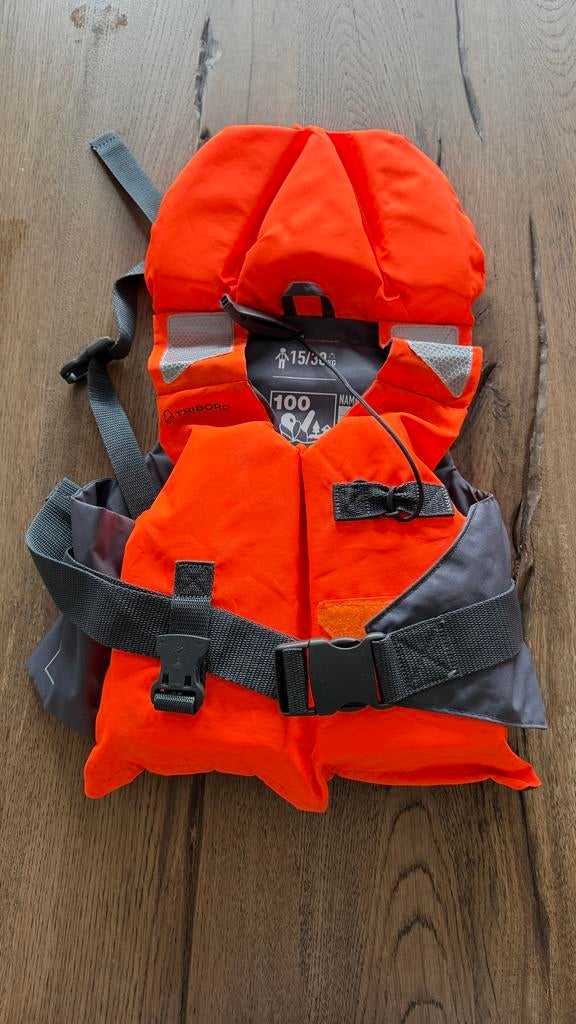 Tribord reddingsvest 100N (15-30 kilo), Watersport en Boten, Watersportkleding, Ophalen of Verzenden, Zo goed als nieuw