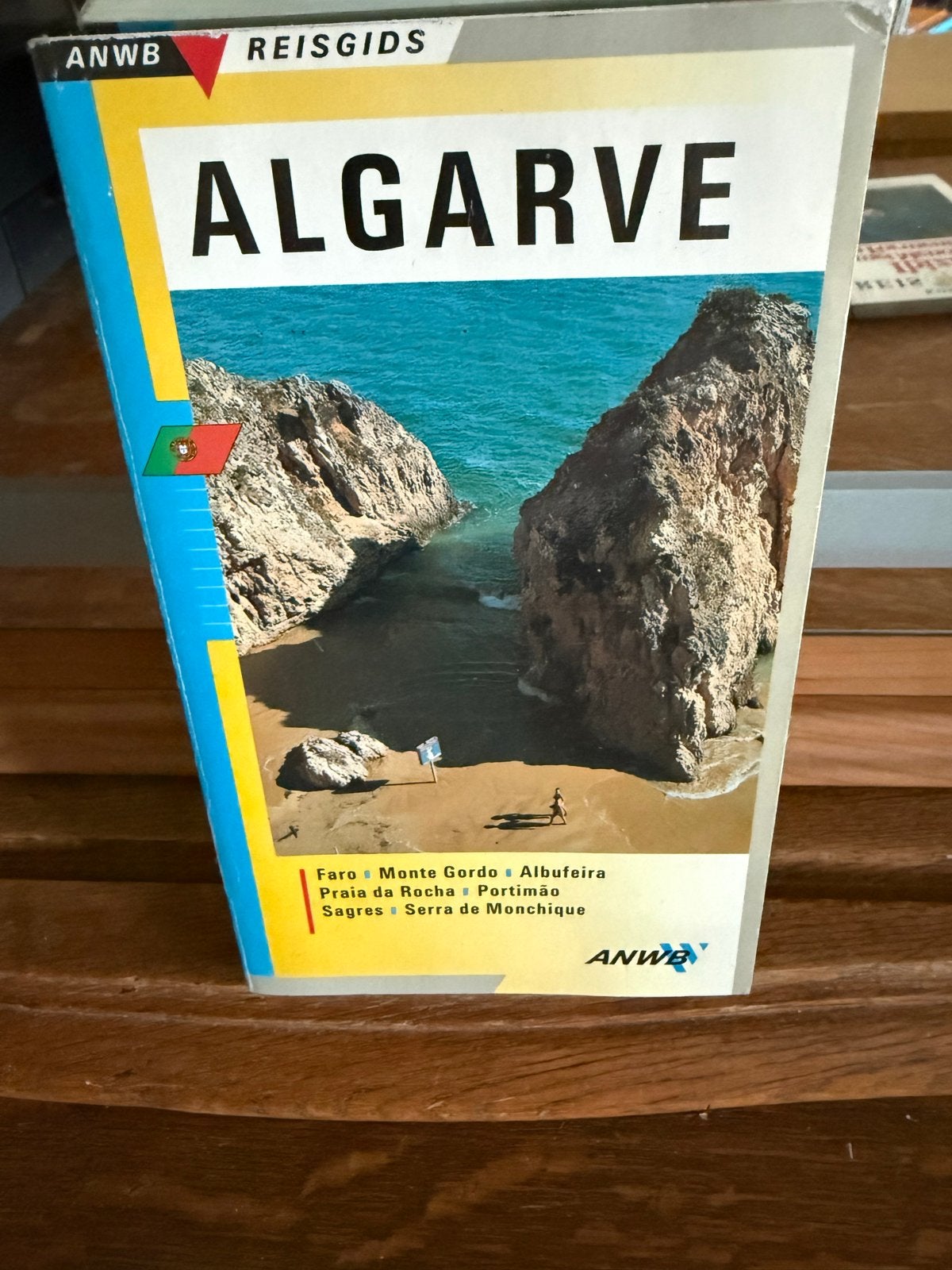 ANWB Reisgids Algarve: Praktische informatie en tips, Afrika, Ophalen of Verzenden, Zo goed als nieuw, Reisgids of -boek