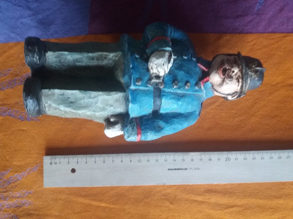 sculptuur beeldje politie achatiet oud, Verzamelen, Ophalen of Verzenden, Gebruikt, Mens