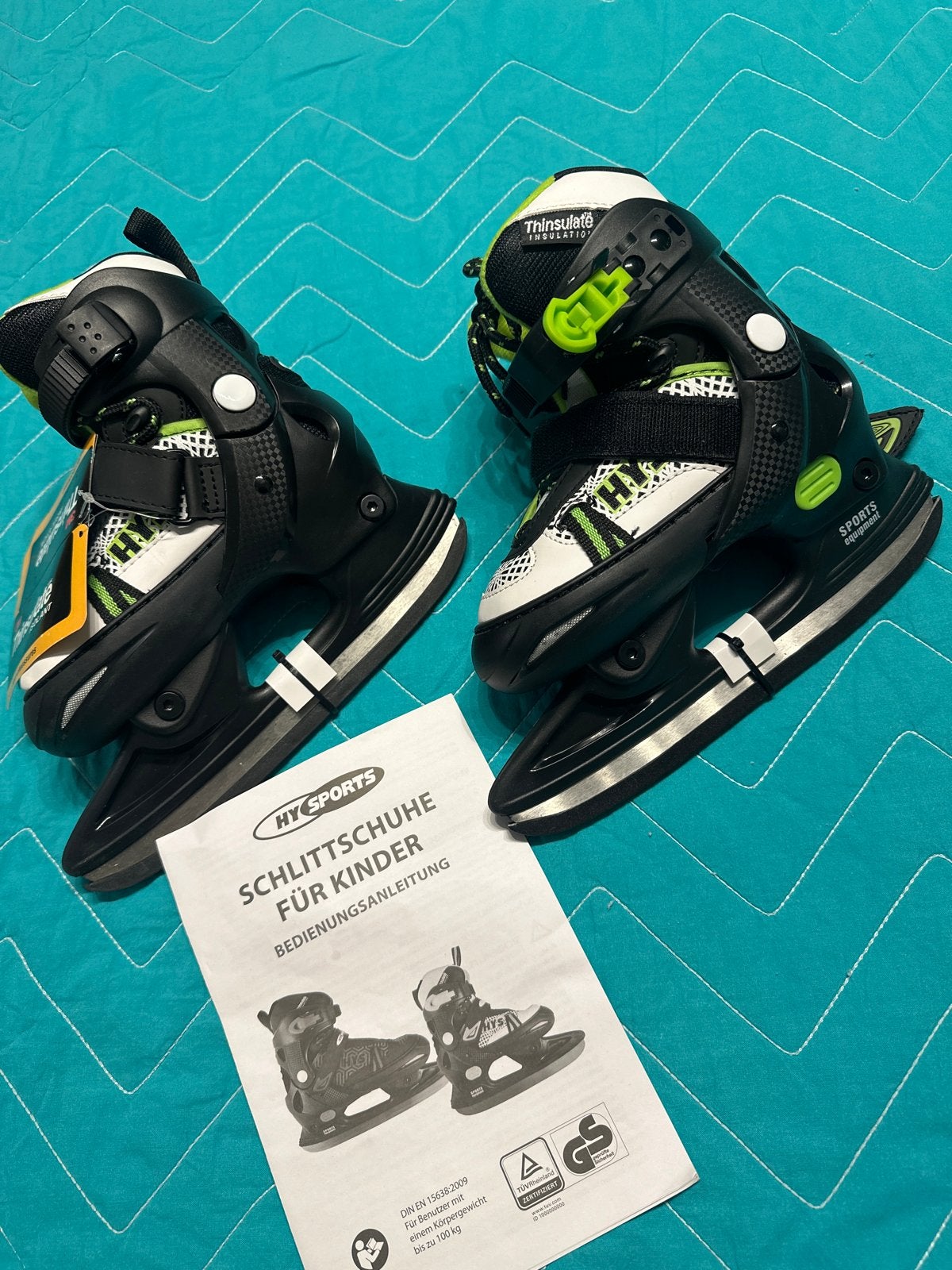 Verstelbare kinderschaatsen HY Sports maat 29-32, Ophalen, Nieuw, Kunstschaatsen, Overige merken