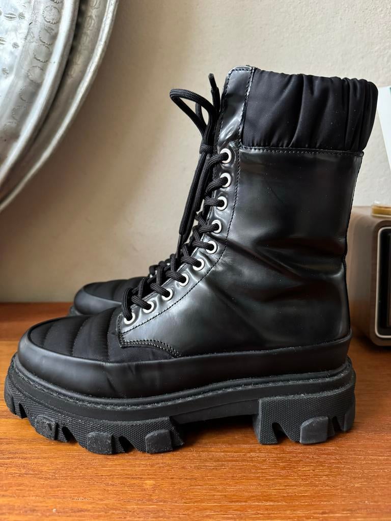 Ganni nylon boots, Zwart, Lage of Enkellaarzen, Ophalen of Verzenden, Gedragen