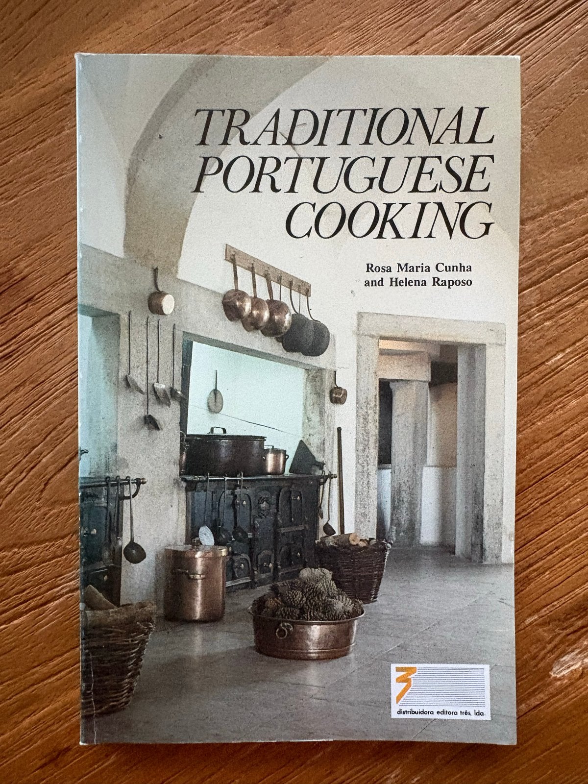 Traditional Portuguese Cooking - Rosa Maria Cunha, Boeken, Ophalen of Verzenden, Zo goed als nieuw, Europa, Overige typen