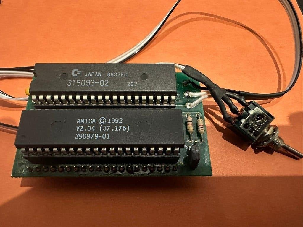 Amiga 500 Kickstart Switch, Computers en Software, Vintage Computers, Ophalen of Verzenden