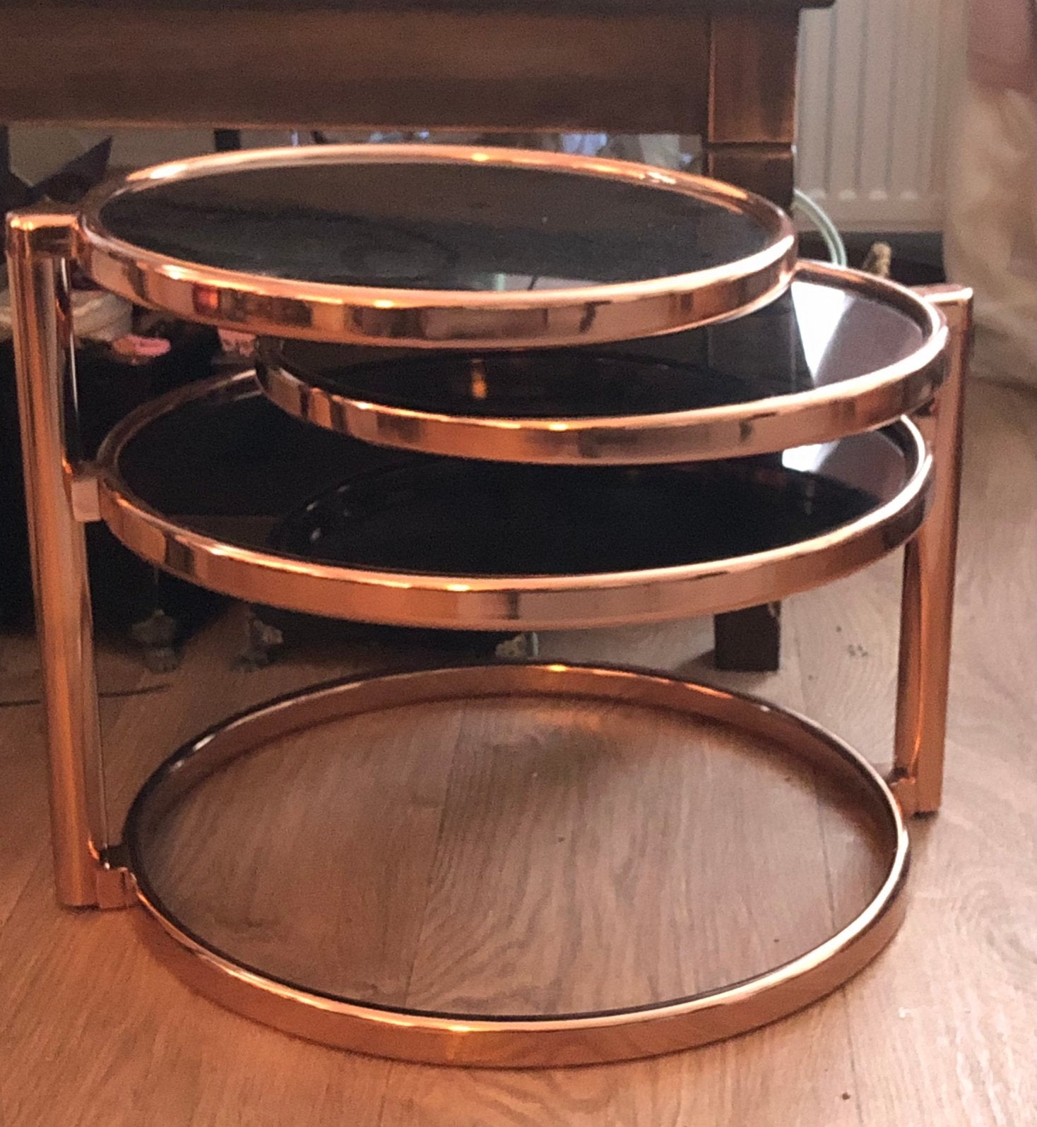 Foto 2 van Vintage Swivel tafel MILO BAUGHMAN style, Leitmotiv