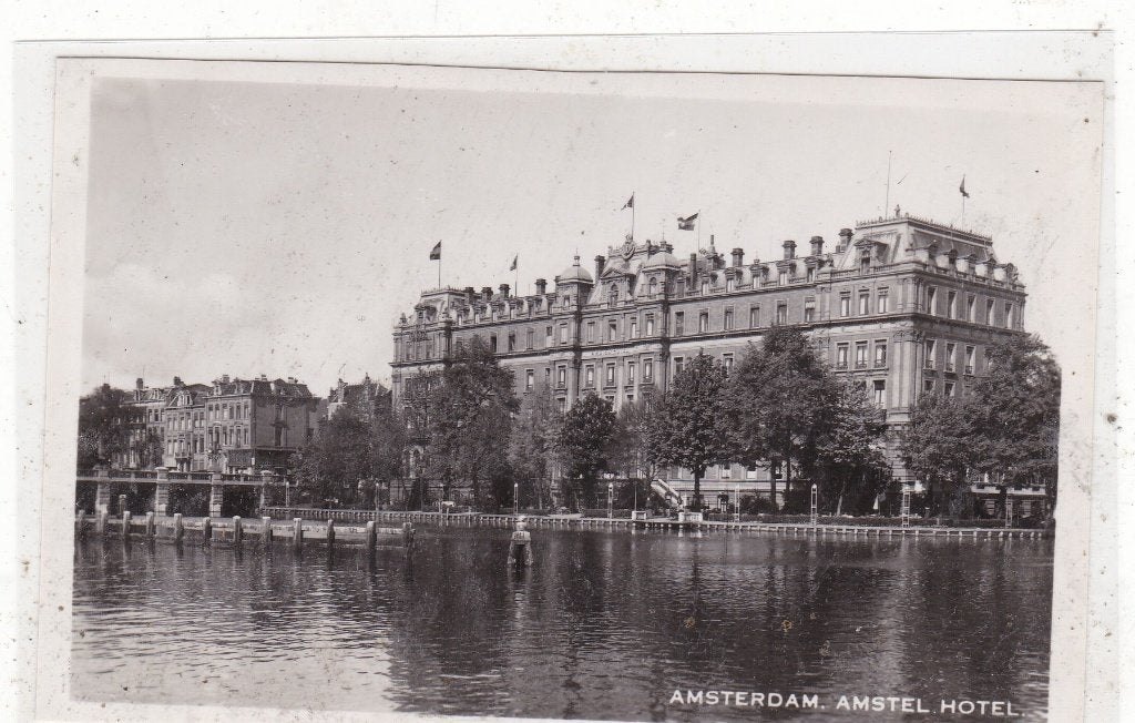 Amsterdam-Amstel Hotel circa 1940, Ophalen of Verzenden, 1920 tot 1940, Ongelopen, Noord-Holland