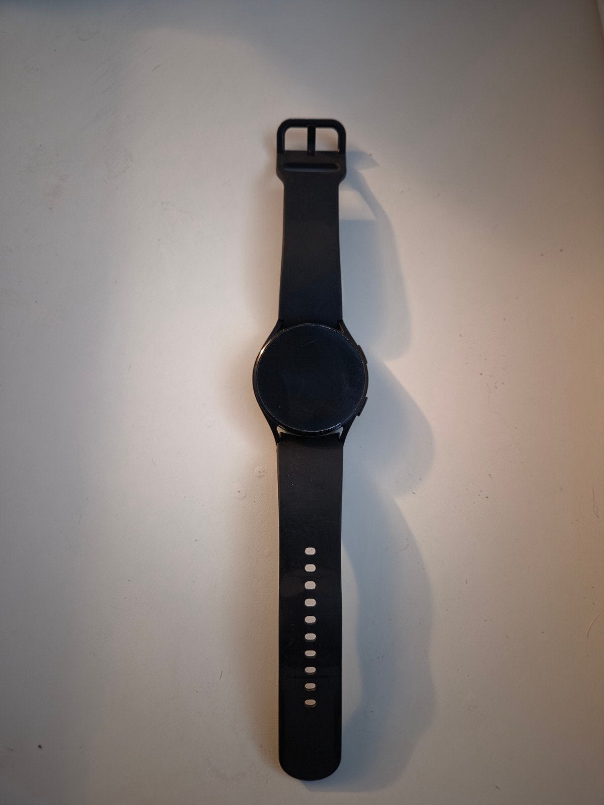 Samsung Galaxy Watch 4 - Zwart, Gebruikt, Hoogte, Zwart, Ophalen of Verzenden