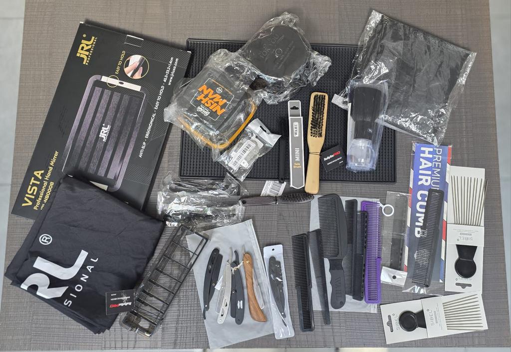 Compleet kapperspakket - veel tools & accessoires, Ophalen of Verzenden, Zo goed als nieuw