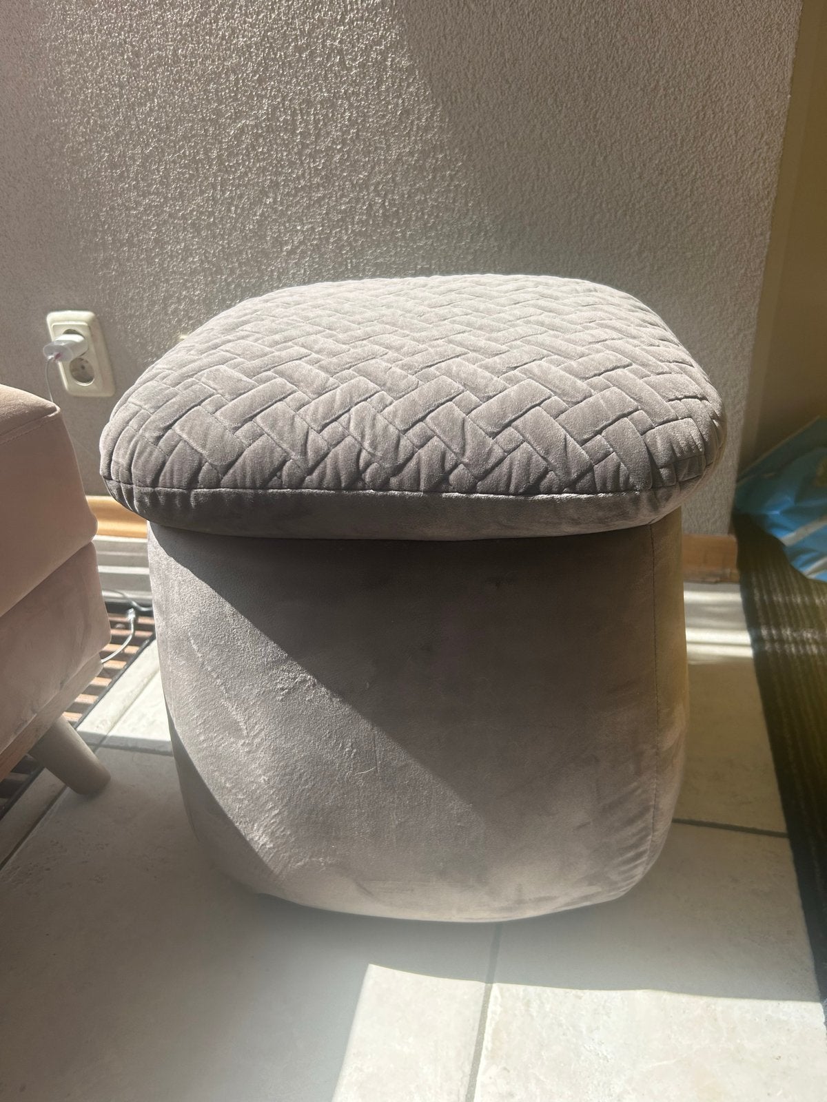 Rivièra Maison poefje 40x43x36 cm - Zand/beige, Huis en Inrichting, Ophalen, Minder dan 50 cm, Gebruikt, Vierkant