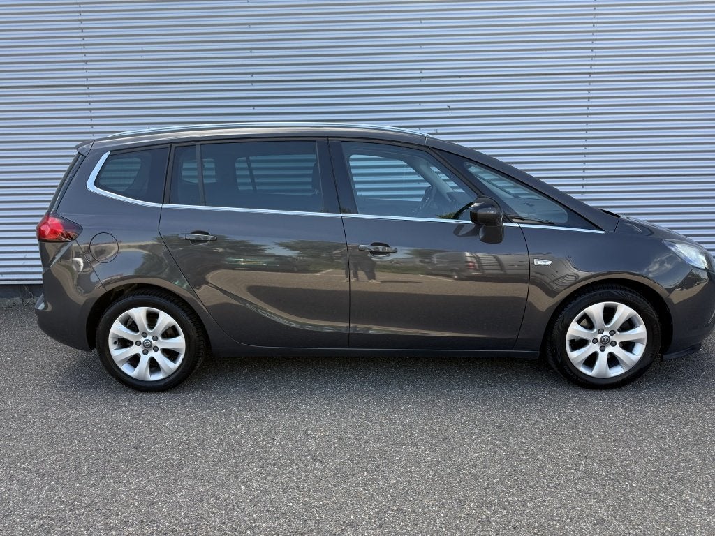 Opel Zafira Tourer 1.4 Rhythm (bj 2014), 1513 kg, Euro 5, Stof, Gebruikt