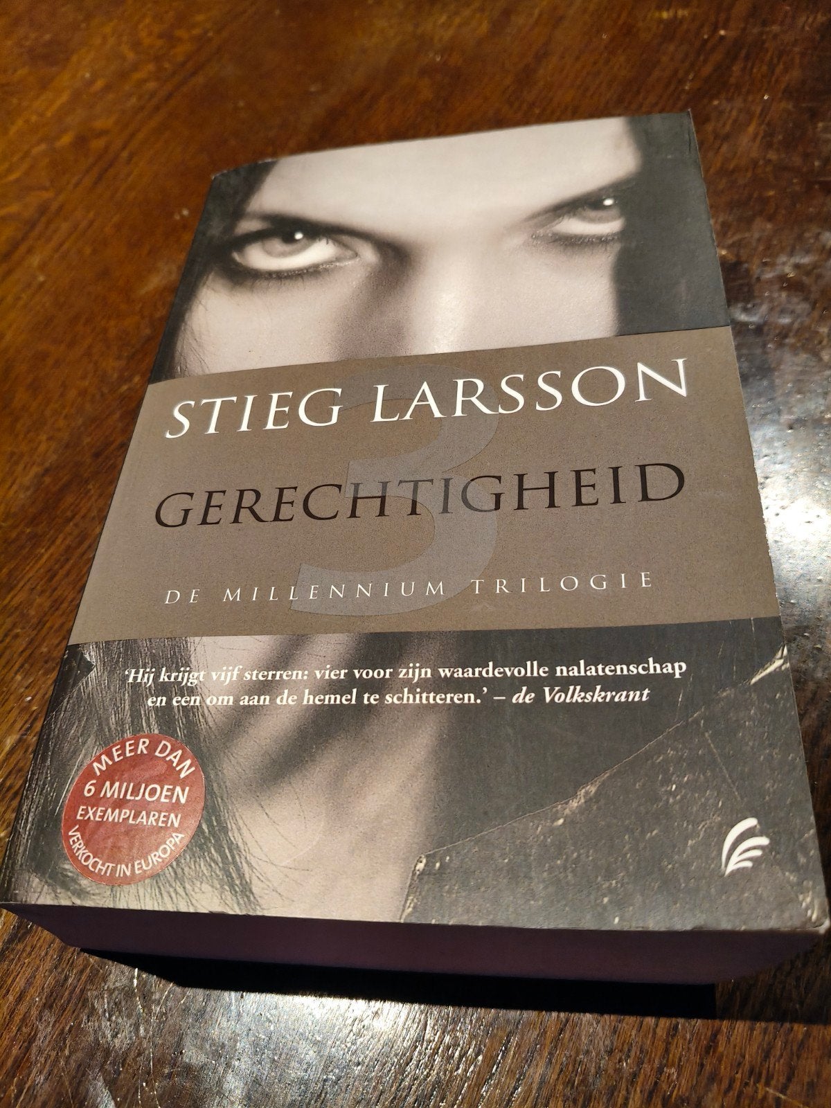 Stieg Larsson - Gerechtigheid (Millennium Trilogie), Boeken, Ophalen of Verzenden, Gelezen, Stieg Larsson, Europa overig