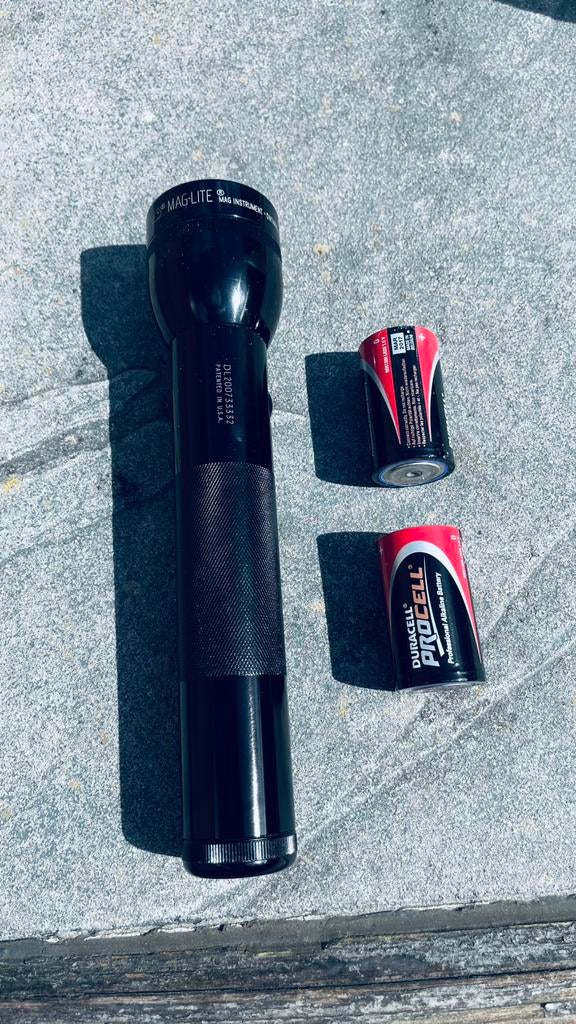 Mag-lite op batterijen, Ophalen of Verzenden, Zo goed als nieuw, Batterij