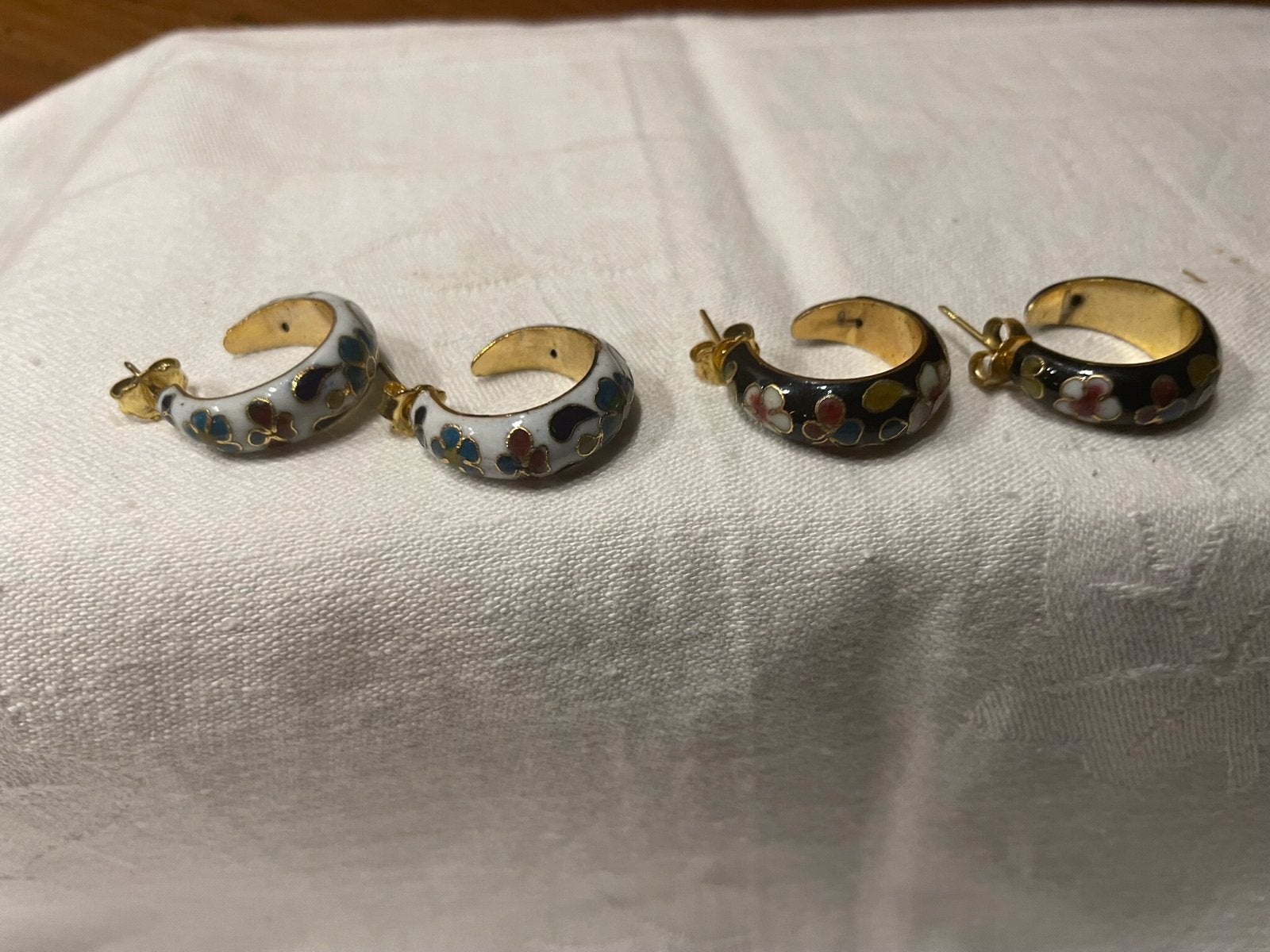 Oorsteker cloisonné, Ophalen of Verzenden, Zo goed als nieuw, Dame