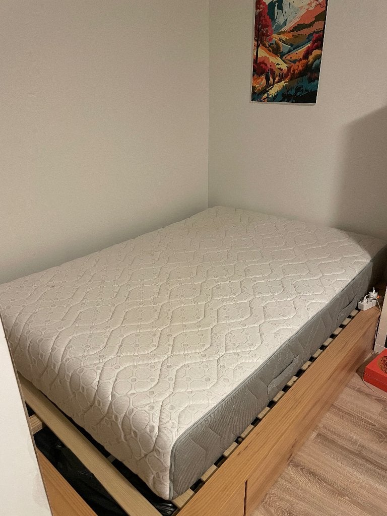 Matras, Huis en Inrichting, Slaapkamer | Matrassen en Bedbodems, Ophalen, Gebruikt, 140 cm, Twijfelaar