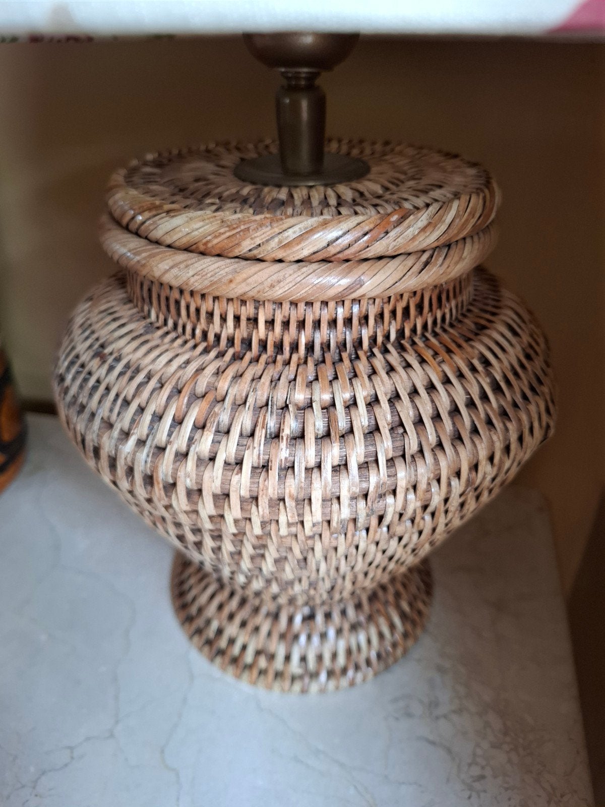 Birma rieten tafellamp met bloemenkap, Antiek en Kunst, Ophalen of Verzenden