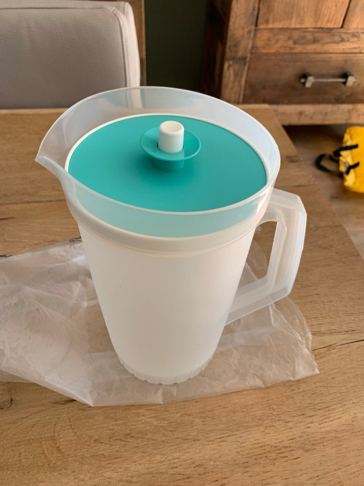 Tupperware kan met deksel 2 liter, Tupperware, Schenk Kan, Beker of Kan, Nieuw