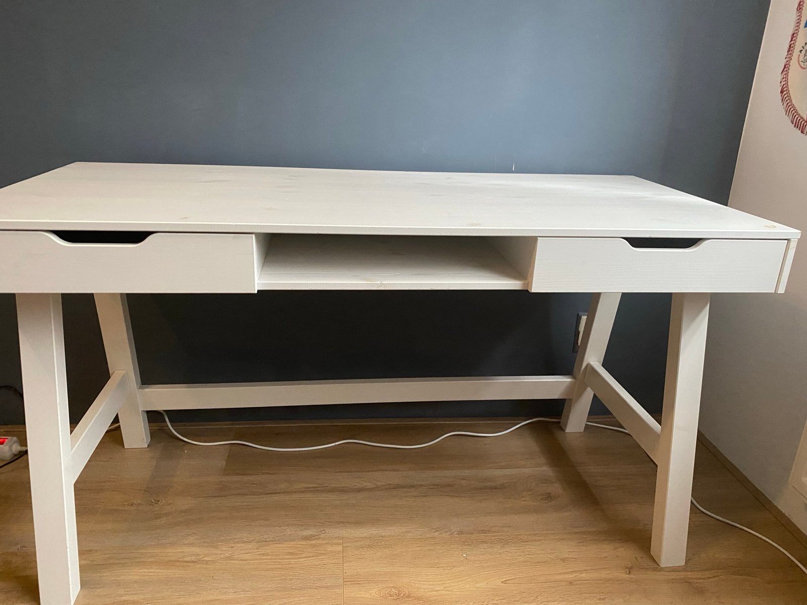 WOOOD bureau Nikki wit grenenhout 75 x 140 cm, Huis en Inrichting, Zo goed als nieuw, Wit, Ophalen, Overige stijlen