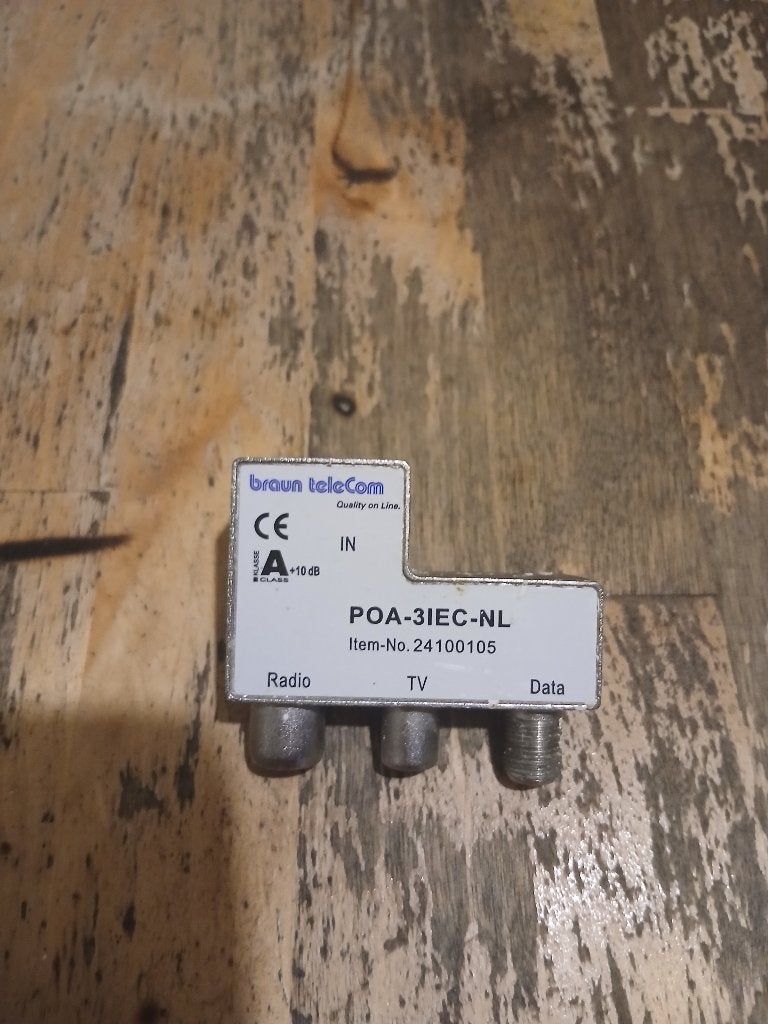 Braun Telecom POA-3IEC-NL TV Radio Data verdeler – gebruikt, Ophalen of Verzenden, Gebruikt, Minder dan 2 meter, Coaxiale kabel