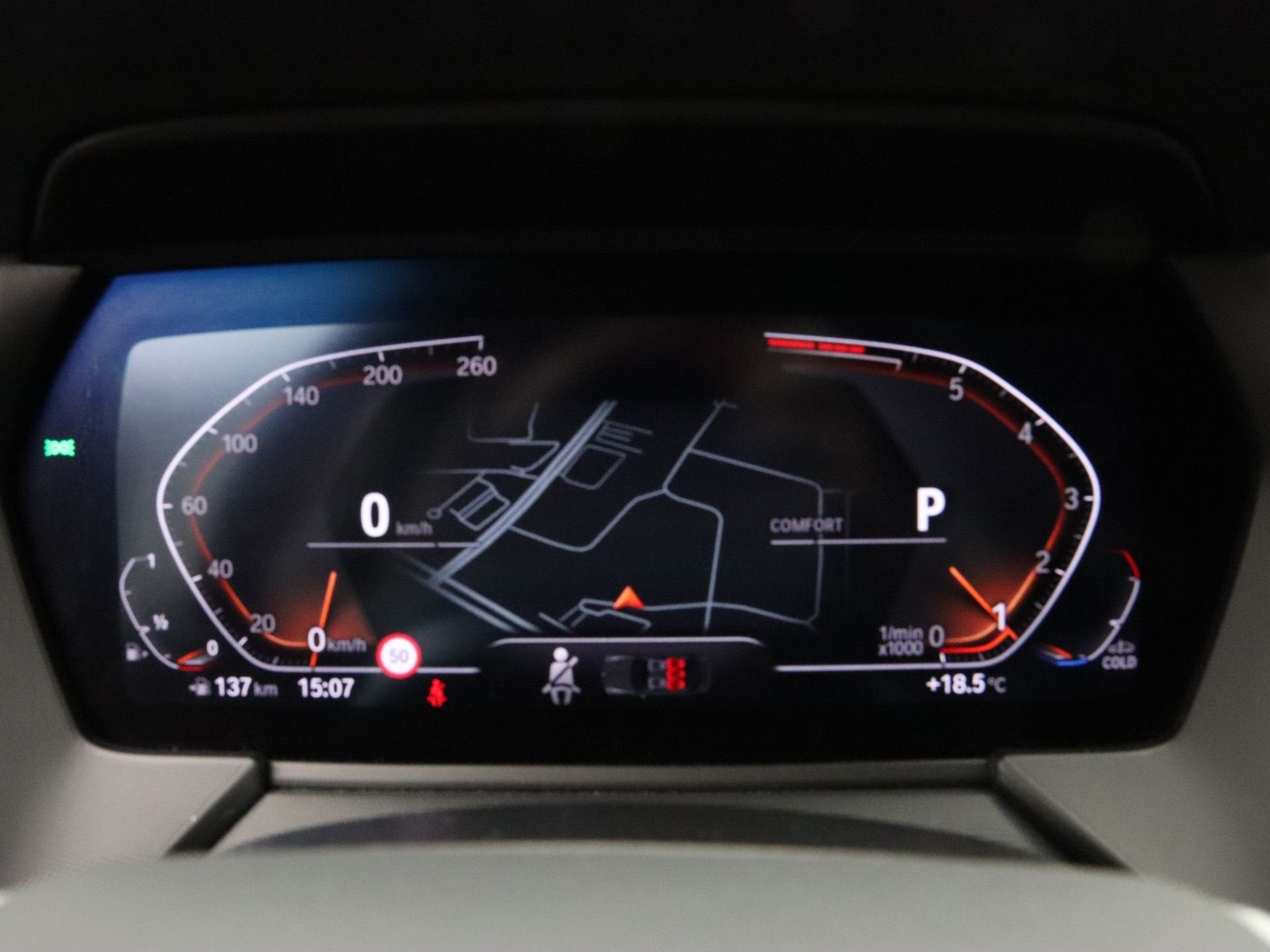 BMW 2 Serie 218i Sport Line (bj 2023, automaat), Auto's, Dealer onderhouden, Gebruikt, Euro 6, 1350 kg
